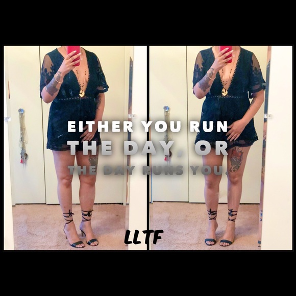 Mesh Lace Romper- BLACK - Picture 3 of 3